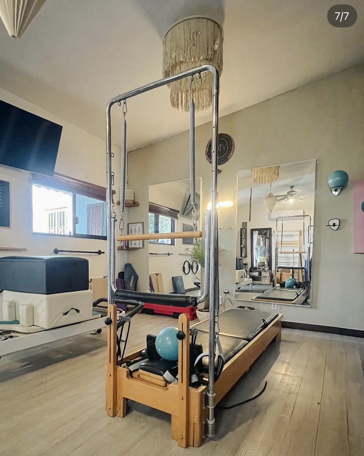 Reformer con torre en Moving Well